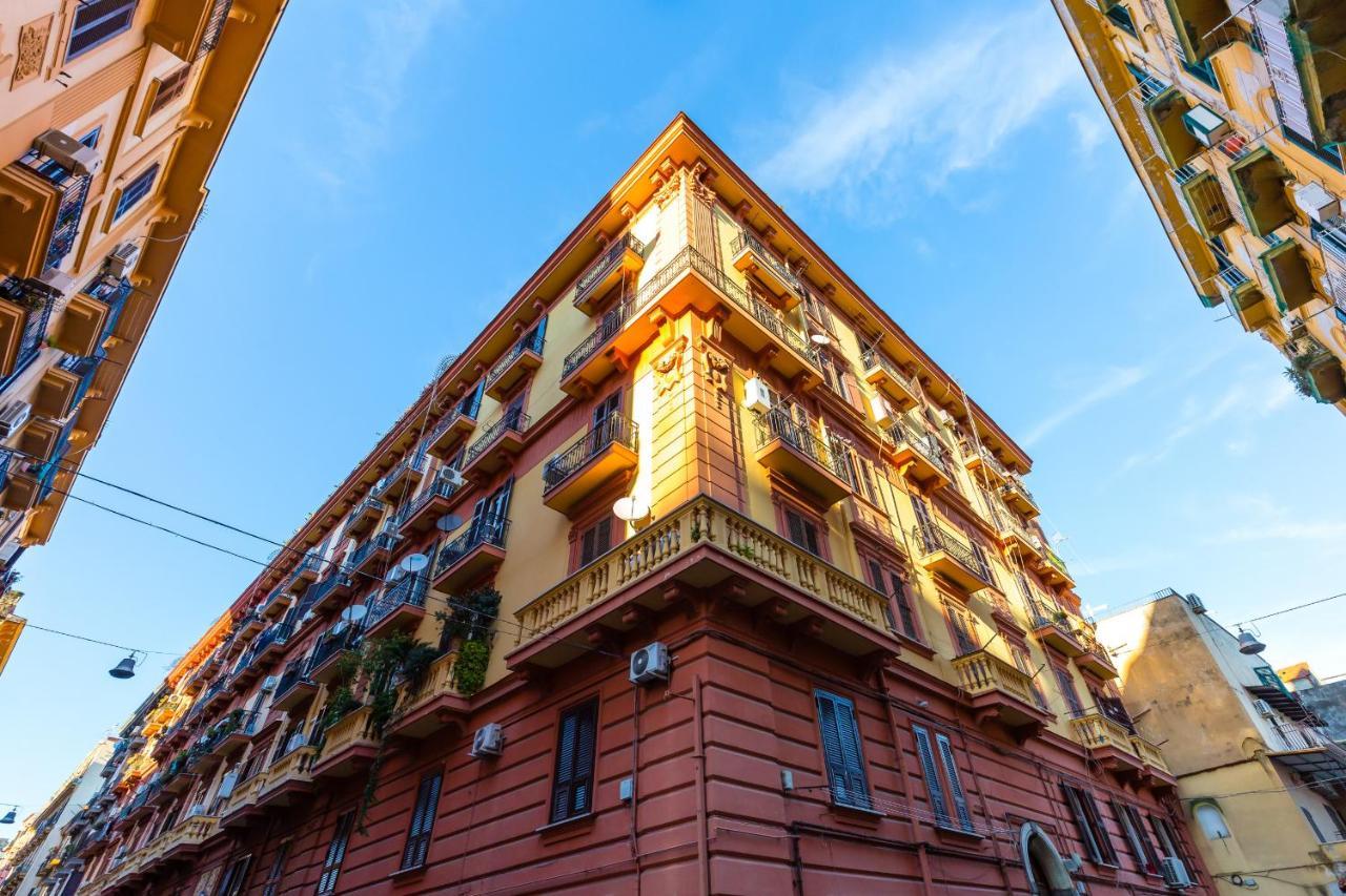 شقة Ferdinando Art House By Wonderful Italy نابولي المظهر الخارجي الصورة